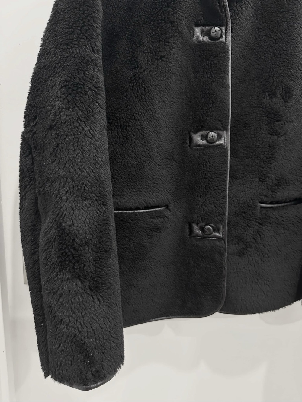 Gap Sherpa Jacket - Picture 10 of 17